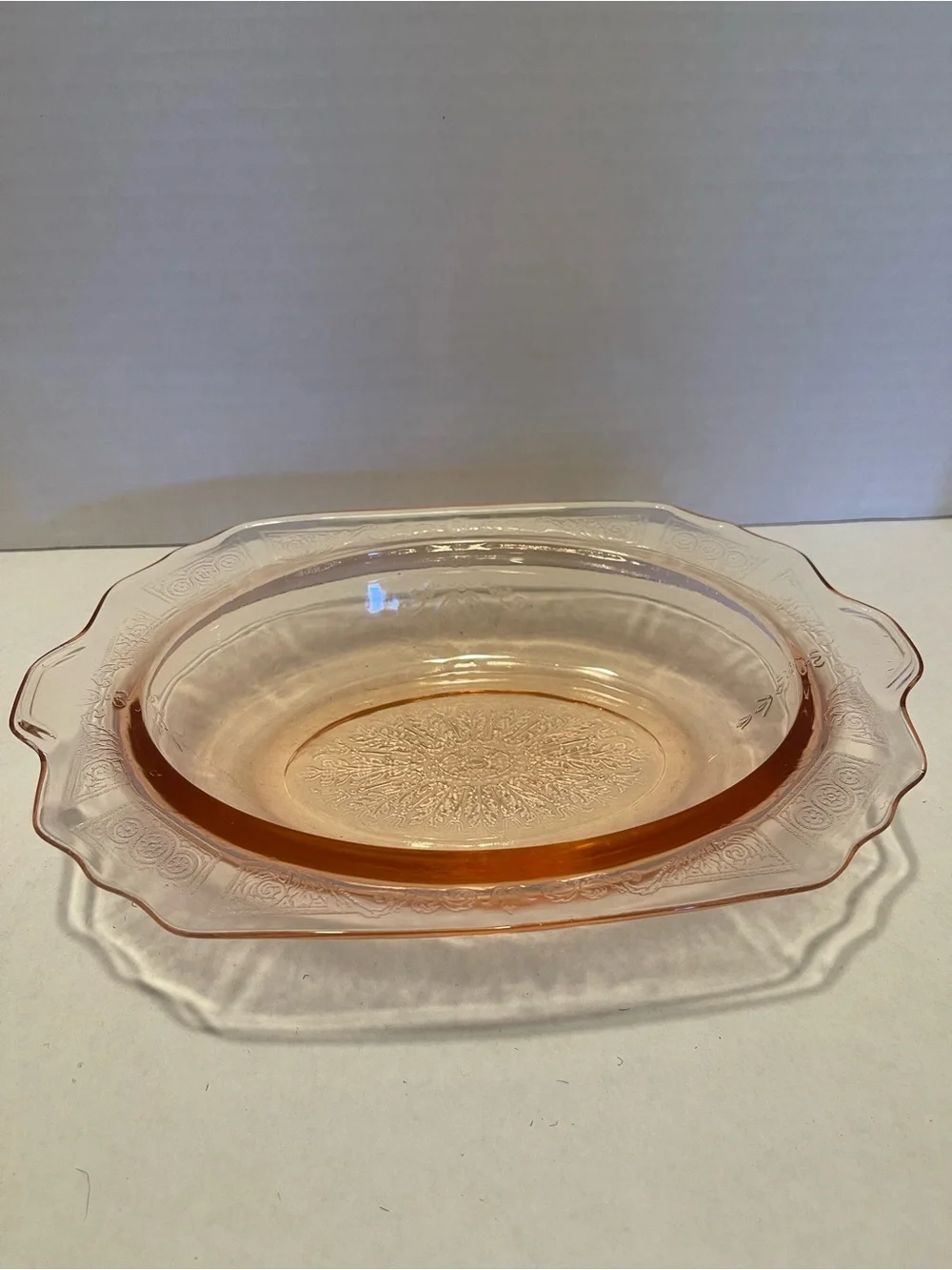 Vintage Jeannette’s Pink Glass Serving vegetable bowl